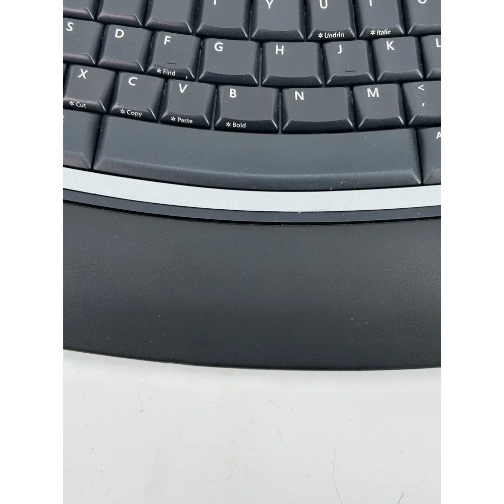 Microsoft Wireless Laser Keyboard 6000 v2.0 Ergonomic No Dongle - Nice Condition